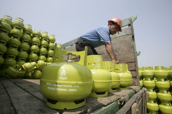 Opps, Harga Elpiji Nonsubsidi Naik. Ukuran 12 Kg jadi Rp 175.000