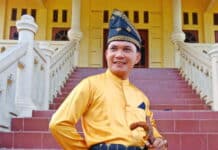 Kecewa Soal Rekrutmen Karyawan PT PHR, LAMR Inhil: Jangan Biarkan Putra-putri Kita Mengemis di Negeri Sendiri Kecewa Soal Rekrutmen Karyawan PT PHR, LAMR Inhil Jangan Biarkan Putra-putri Kita Mengemis di Negeri Sendiri