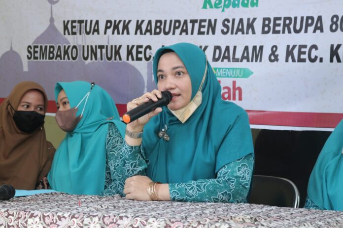 Alhamdulillah, Bantu Masyarakat, TP PKK Siak Berikan Bantuan Sembako