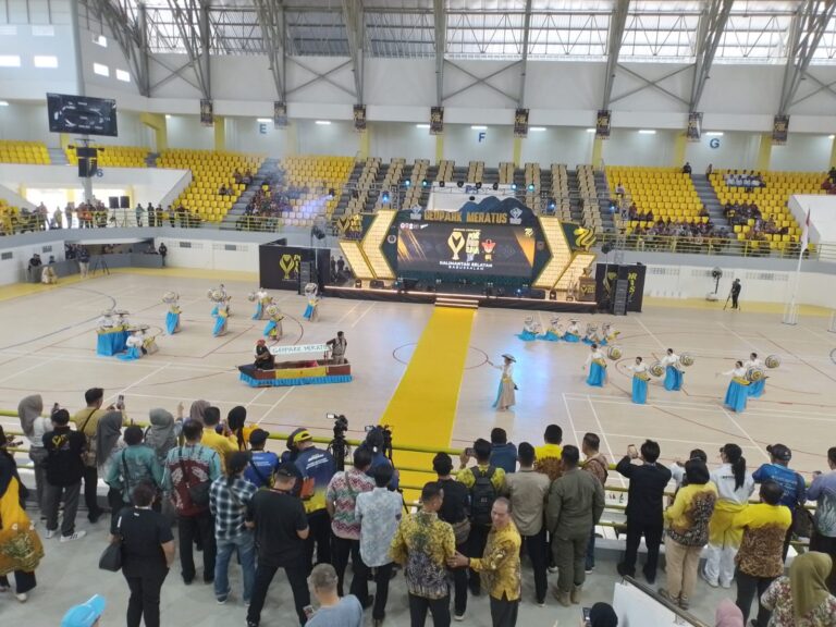 Dimeriahkan Tarian Kolosal Geopark Meratus, Gubernur Kalsel Buka Porwanas XIV