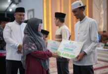 Bonus Naik 10 Persen dan Hadiah Umrah Tetap Diberikan, Bupati Afni Lepas Kafilah MTQ Siak